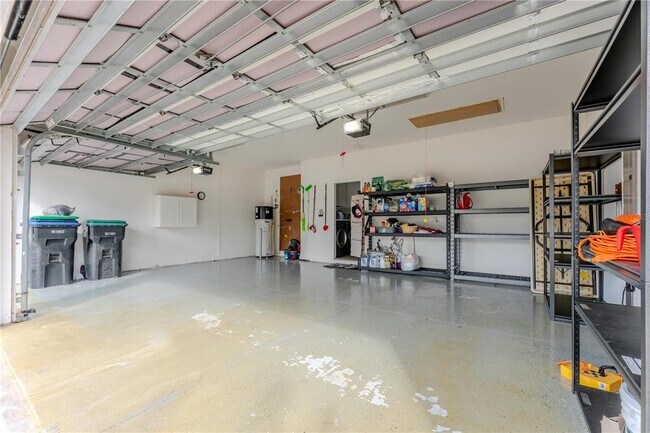 Building Photo - 3052 Youngford St