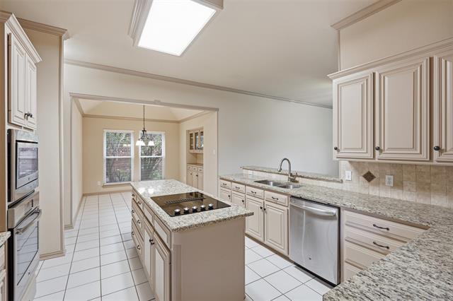 Building Photo - 3318 Summergrove Dr