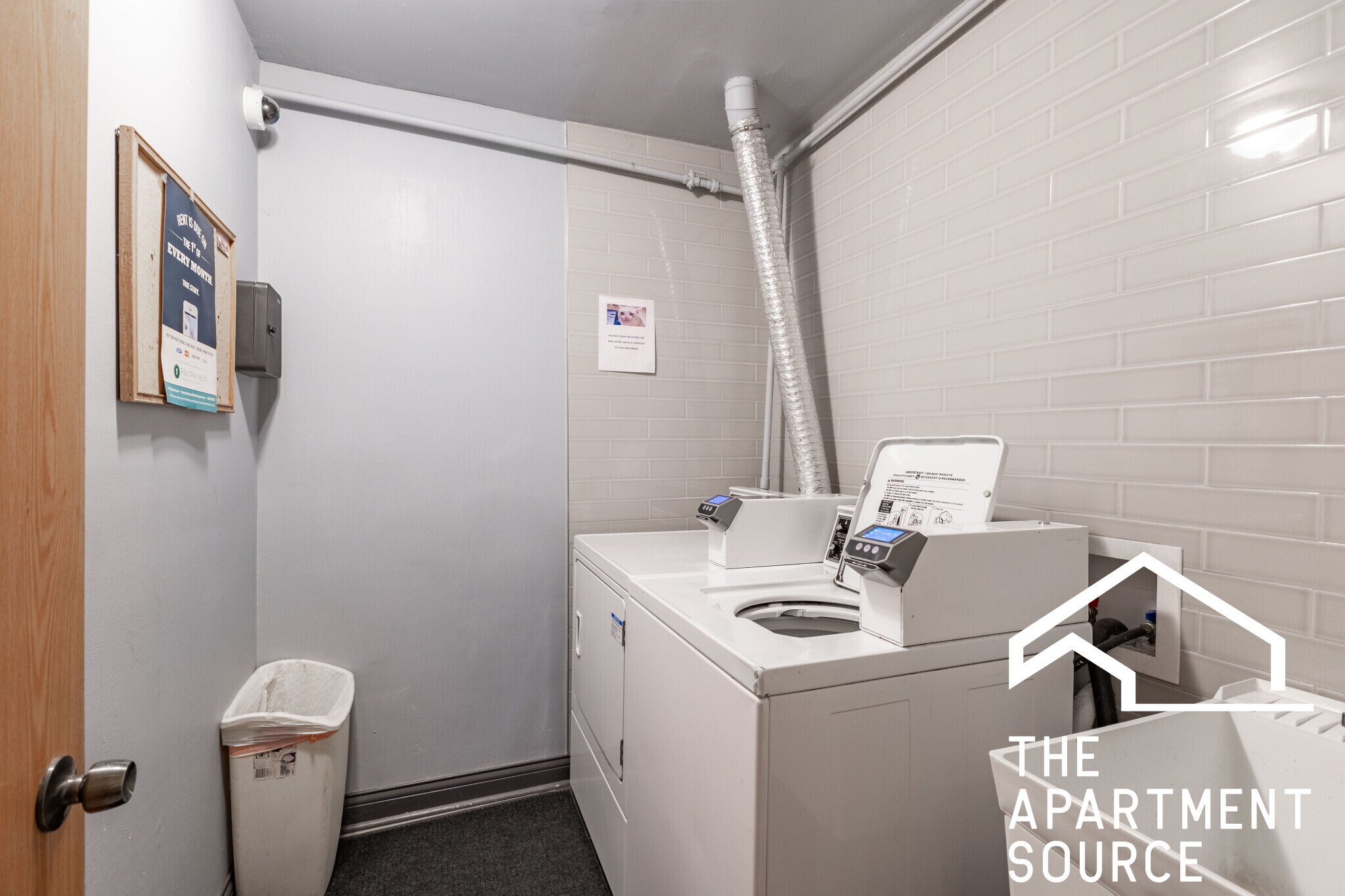 Building Photo - 1433 N Dearborn St