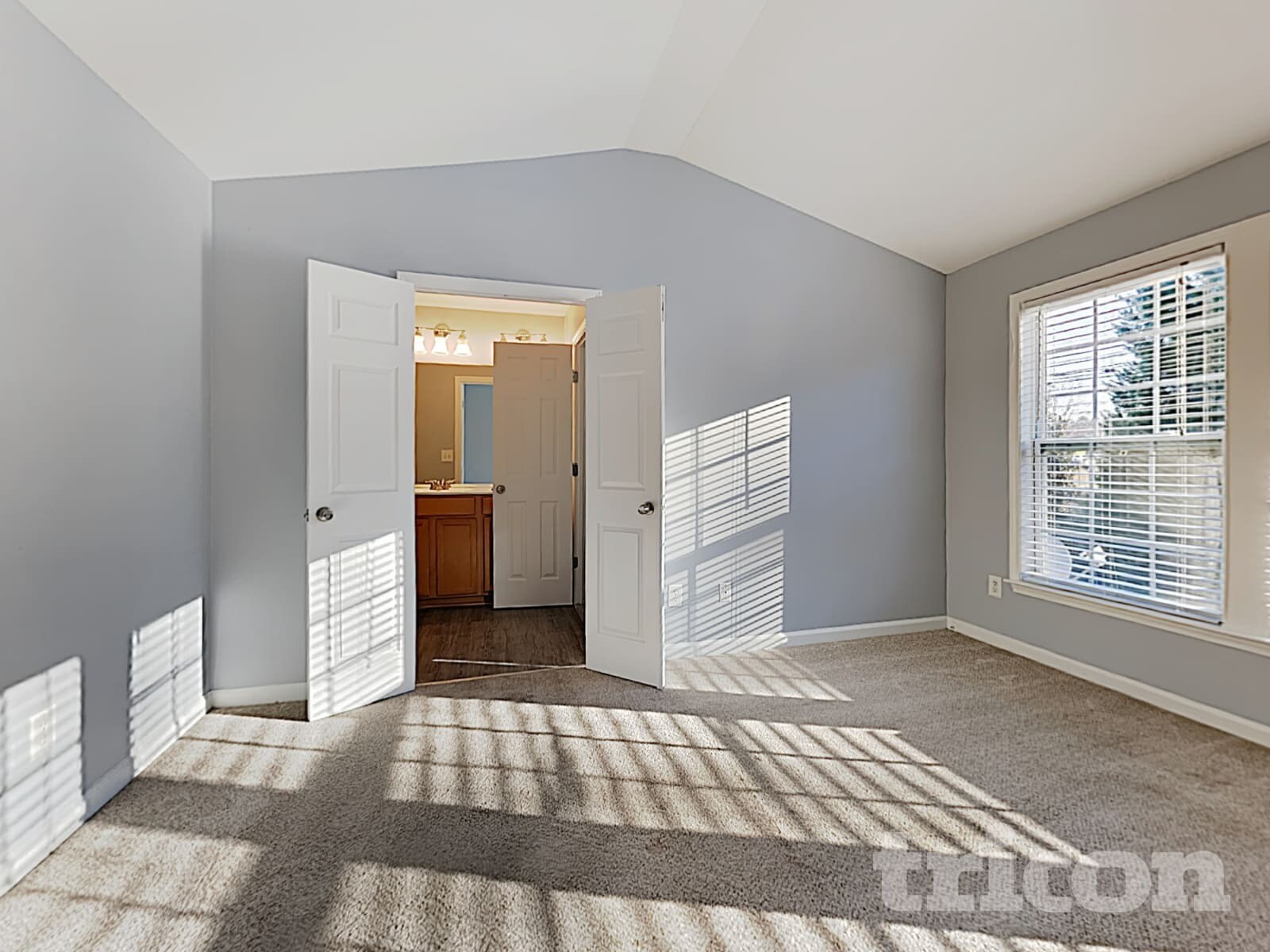 Building Photo - 3038 Deerborne Ct