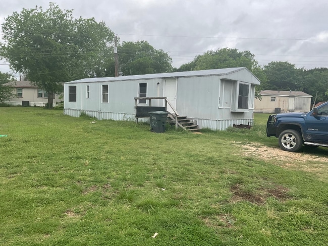 Building Photo - 3420 Briana Dr