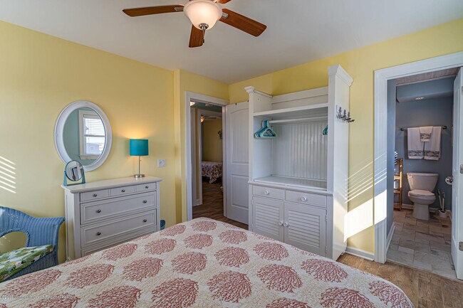 Building Photo - 2102 Oceanfront