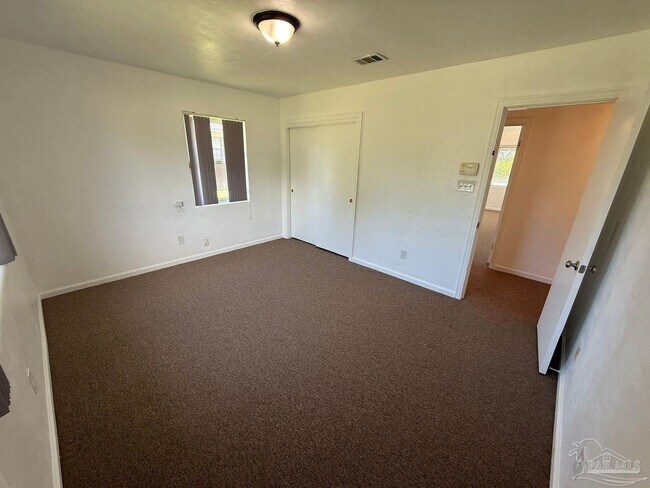 Building Photo - 309 Gamarra Rd