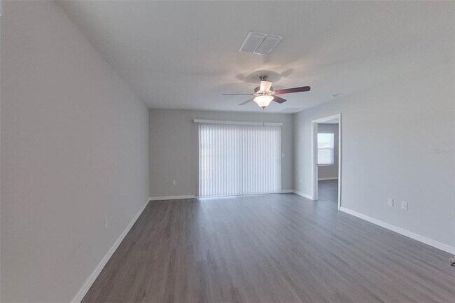 Building Photo - 8533 SW 43rd Ter