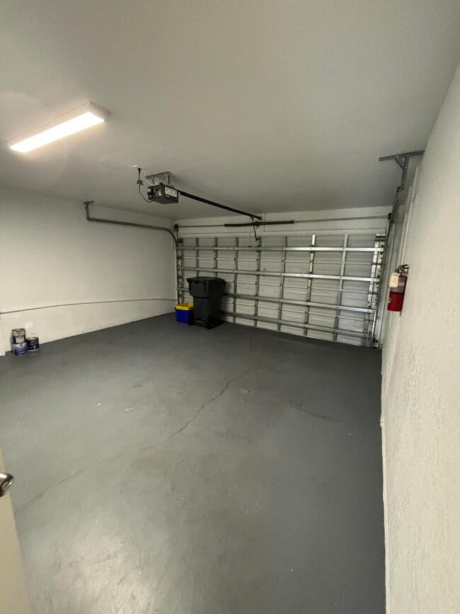 Building Photo - 12577 Westhampton Cir