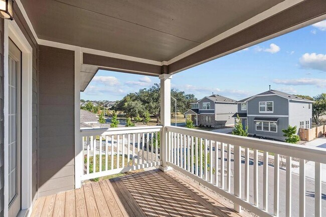 Building Photo - 1725 Lakota Ln