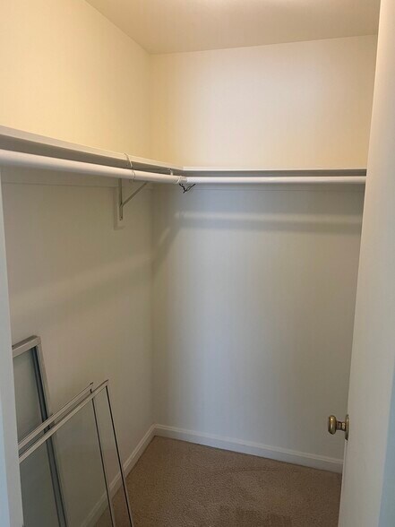 Closet for second room - 4351 Pembrook Village Dr