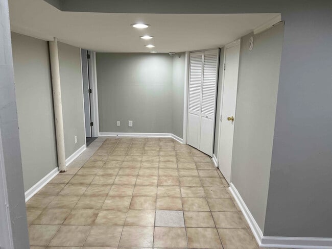 Building Photo - 8110 Loch Raven Blvd