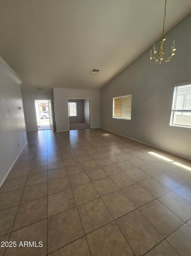 Building Photo - 3425 W Hidalgo Ave