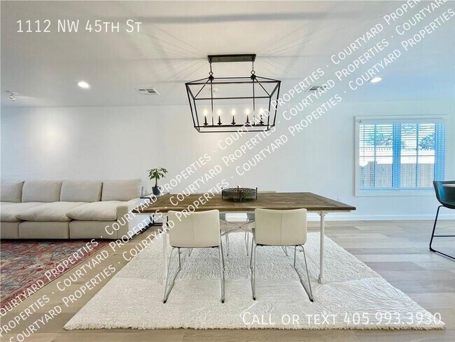 Building Photo - 1112 NW 45th St