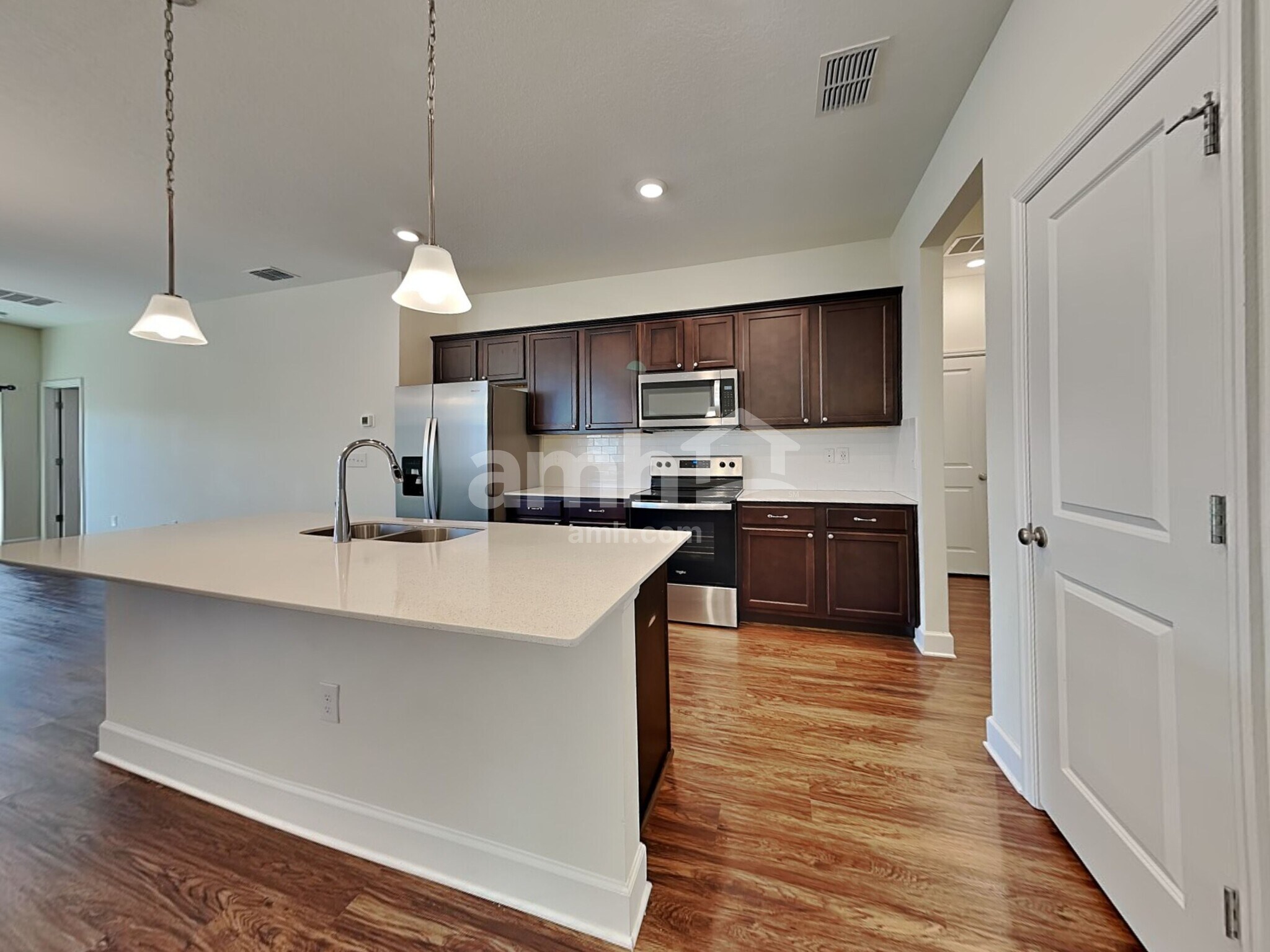 Building Photo - 1028 Walden Oaks Pl