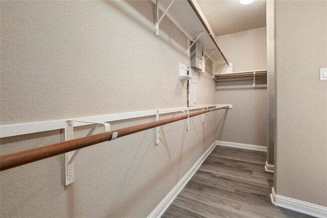 Building Photo - 1709 Greenside Trail