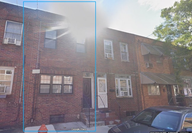 Building Photo - 3 bedroom 1 bath house available in South Philly