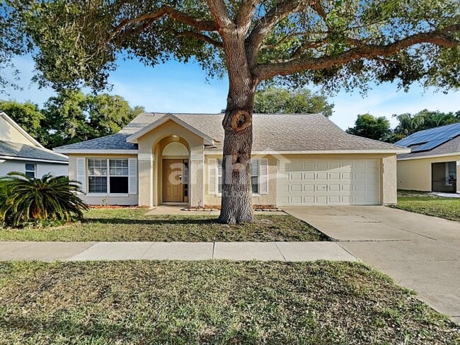 Building Photo - 3826 Bayshore Cir