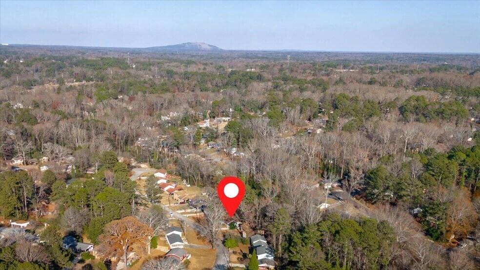 Building Photo - 2080 Bluffton Way