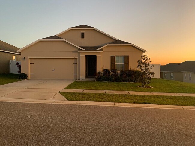 Building Photo - 224 Hamlet Rd