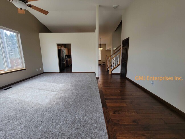 Building Photo - 16116 87th Ave Ct E