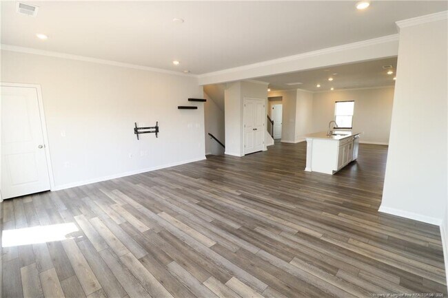 Building Photo - 2122 Terrawood Dr