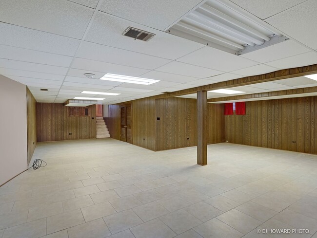 Building Photo - 13900 108th Ave