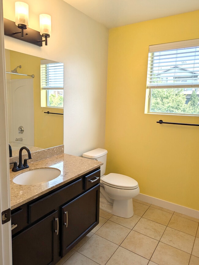 Building Photo - 7514 Lucca Ct