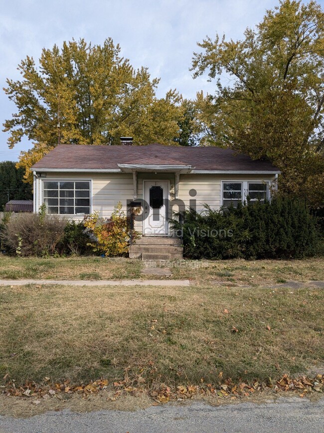 Building Photo - 600 E Jefferson Pl