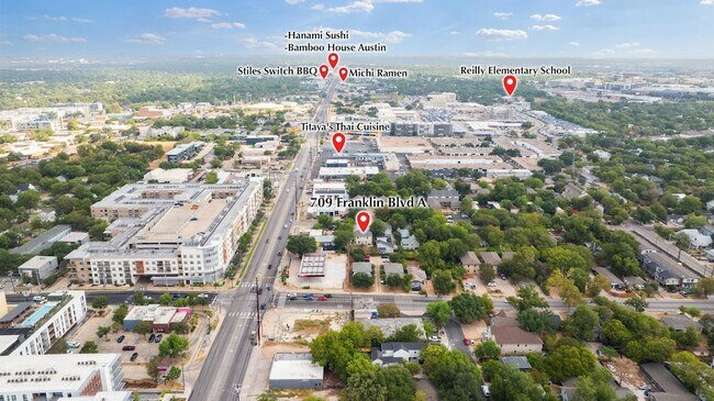 Building Photo - 709 Franklin Blvd