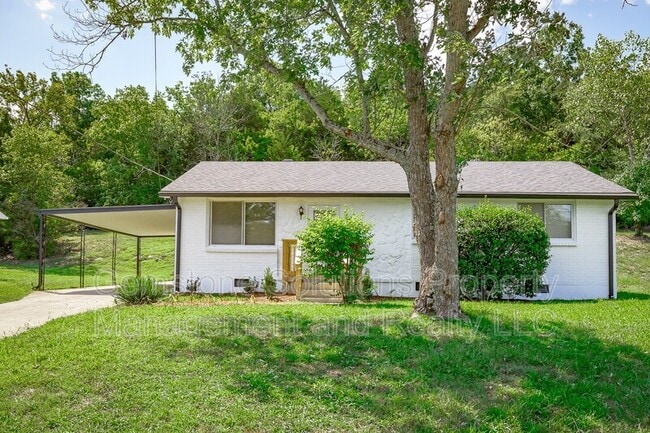 Building Photo - 344 Kingview Dr