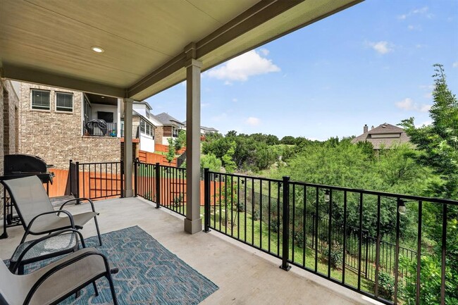 Building Photo - 6312 Empresa Dr