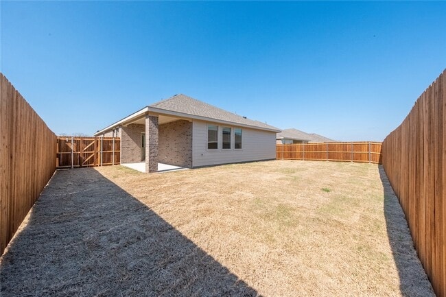 Building Photo - 340 Wentworth Dr