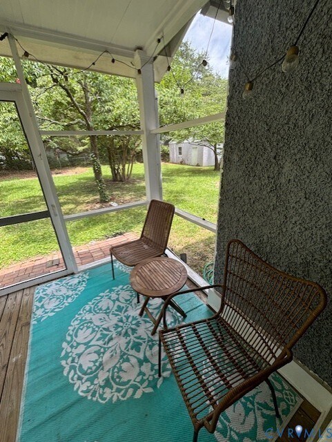 Building Photo - 1823 Brandon Ave