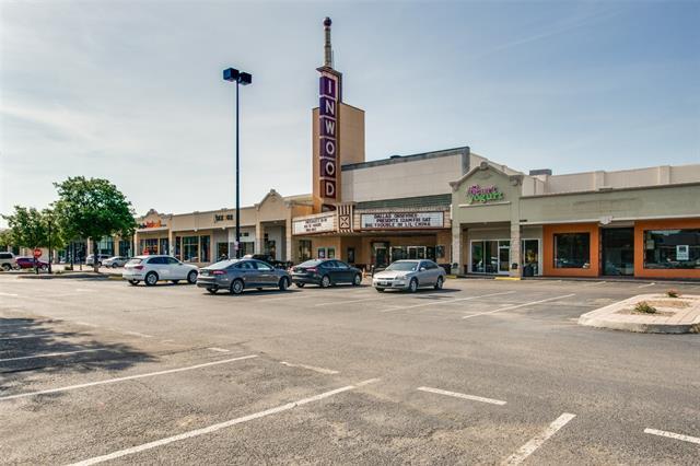 Building Photo - 7640 W Greenway Blvd