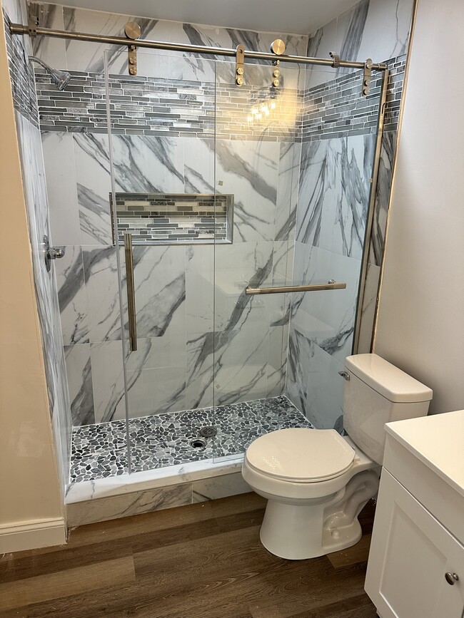 Building Photo - 1242 26th St