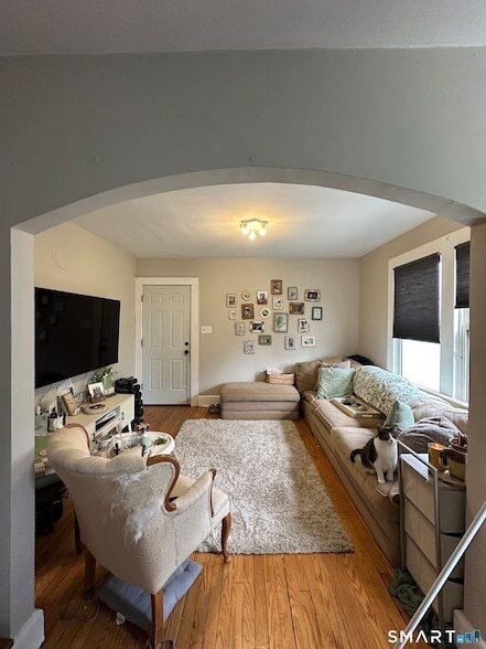 Building Photo - 383 Davis St