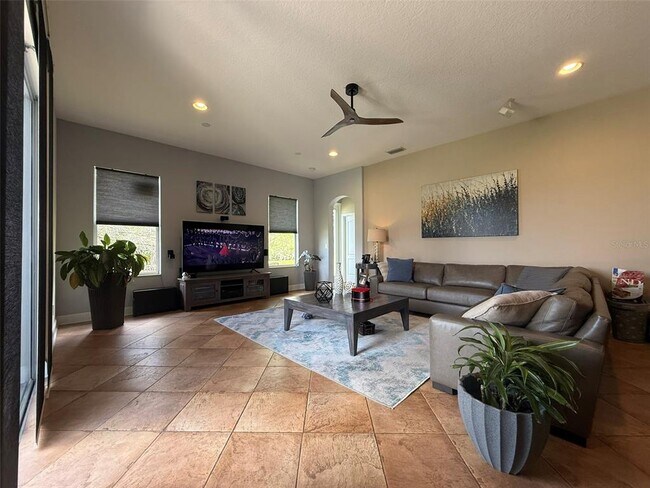 Building Photo - 4316 70th Ave E