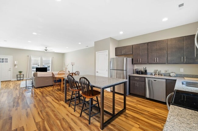 Building Photo - Brand New Townhouse Development in Blacksburg!