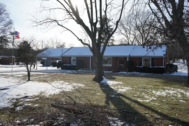 Building Photo - 4953 Stillwood Dr