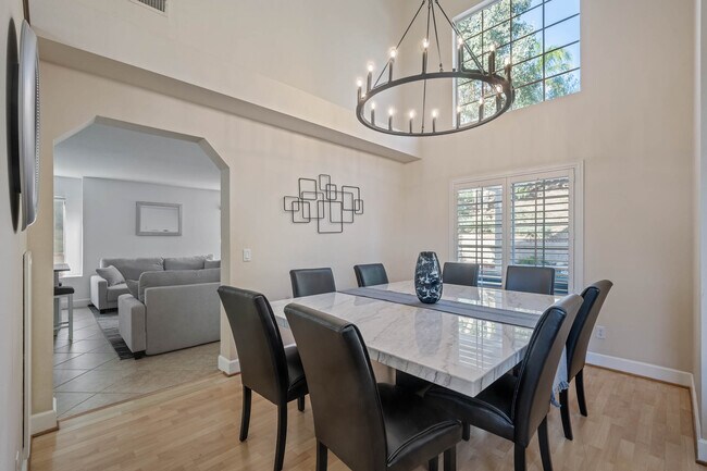 Building Photo - 27813 Firebrand Dr