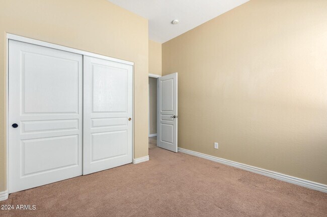 Building Photo - 7453 N 85th Dr