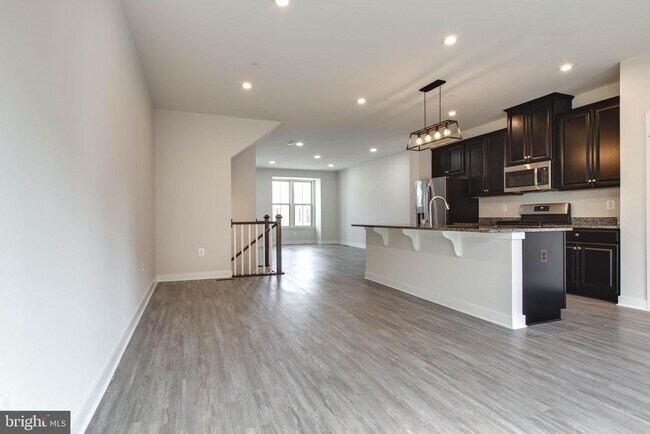 Building Photo - 149 Lyons Crk Dr