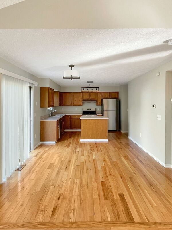 Building Photo - 2423 Rock Creek Ct