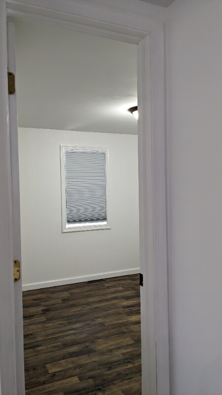 Building Photo - 2425 E Ave