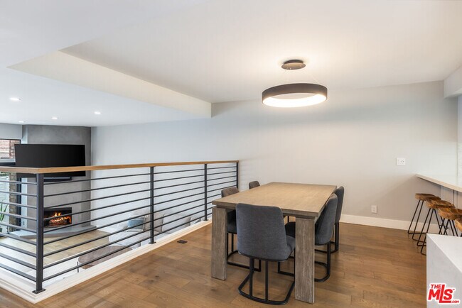 Building Photo - 13036 Mindanao Wy