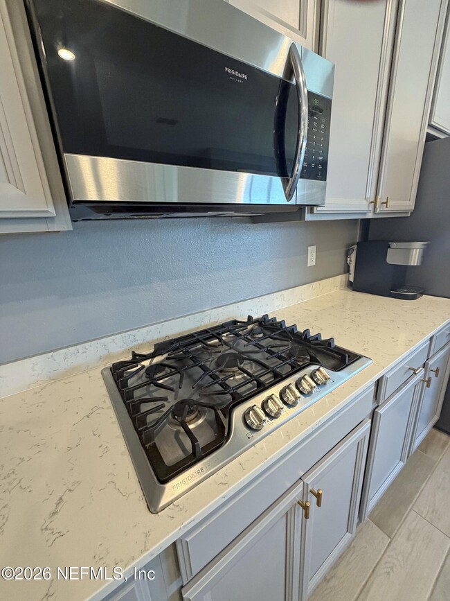 Building Photo - 92 Carina Trl