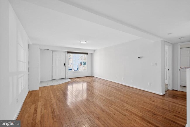 Building Photo - 1585 N Van Dorn St