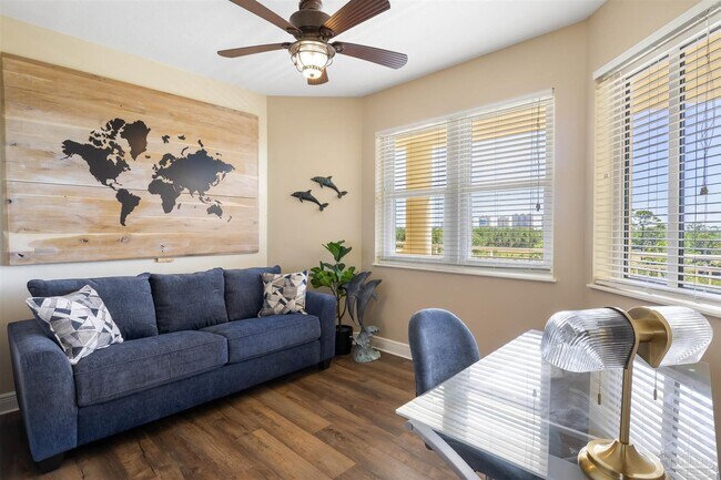 Building Photo - 608 Lost Key Dr