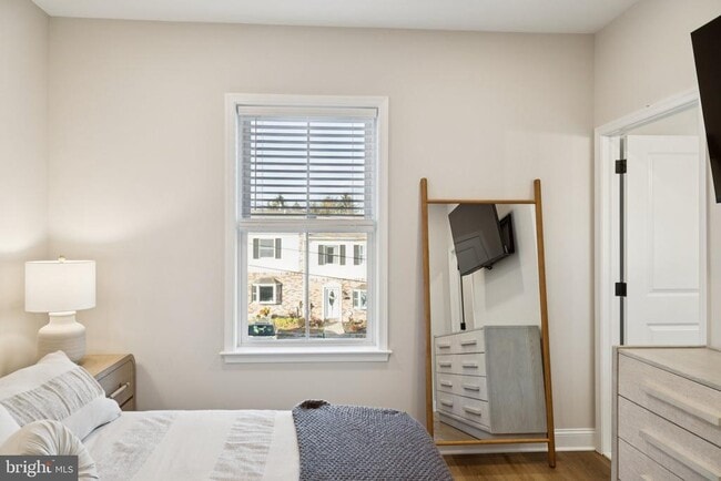 Building Photo - 40 Evergreen Ln