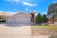 Building Photo - 14100 Ghost Flower St