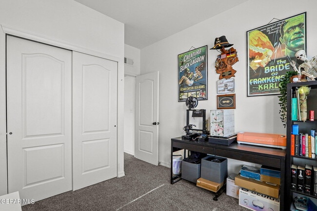 Building Photo - 14852 Jack White Ave