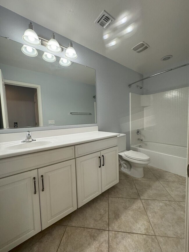 Building Photo - COMING SOON! LYONS GATE 5 BDRM + LOFT W CO...