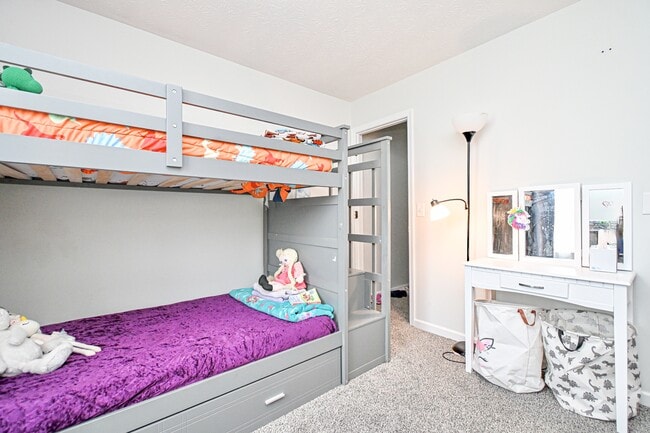Building Photo - 4372 Dobbin Cir